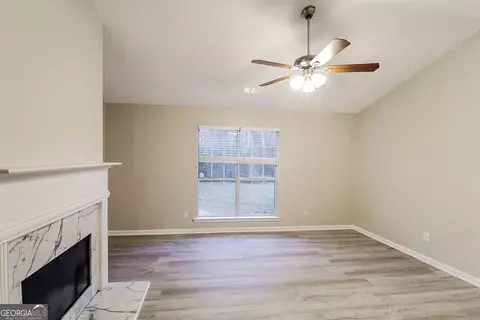 Living - 35 Nicole Ct, Covington, GA 30016 photo 2 of 3