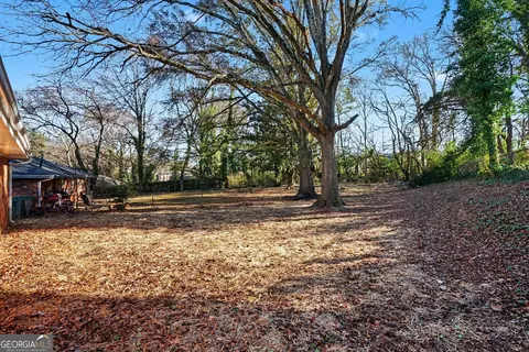 Exterior - 1660 Valencia Rd, Decatur, GA 30032 photo 4 of 4
