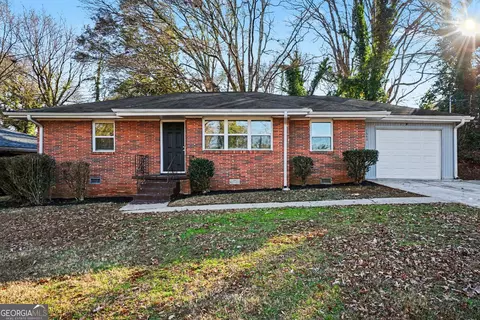 1660 Valencia Rd, Decatur, GA 30032