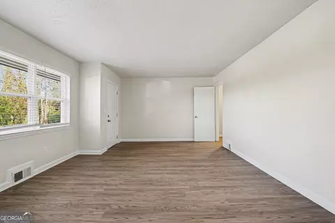 Living - 1660 Valencia Rd, Decatur, GA 30032 photo 4 of 5