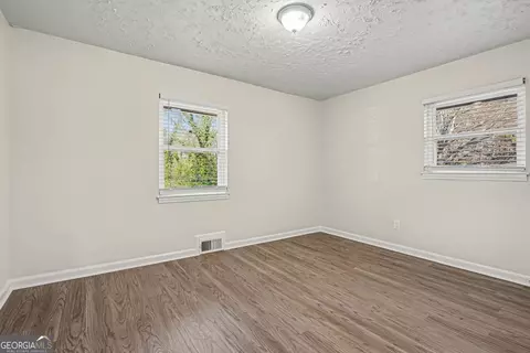 Bedroom - 1660 Valencia Rd, Decatur, GA 30032 photo 1 of 7