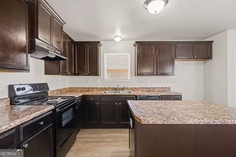 Kitchen - 85 Bellerive Ln SE, Covington, GA 30014 photo 2 of 5