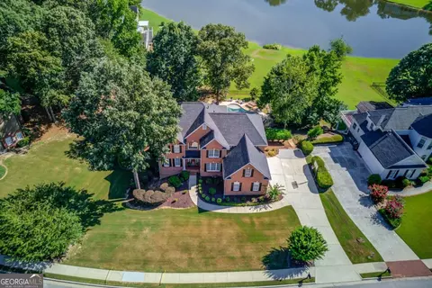 1668 Mulberry Lake Dr, Dacula, GA 30019