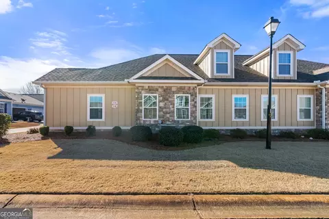 116 Sasanqua Dr, Warner Robins, GA 31088