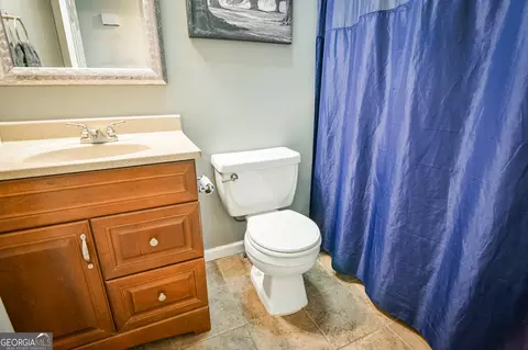 Bath - 3545 Briscoe Dr, Monroe, GA 30655 photo 5 of 5