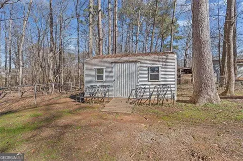 Exterior - 150 Tall Oak Trl, Covington, GA 30014 photo 11 of 11