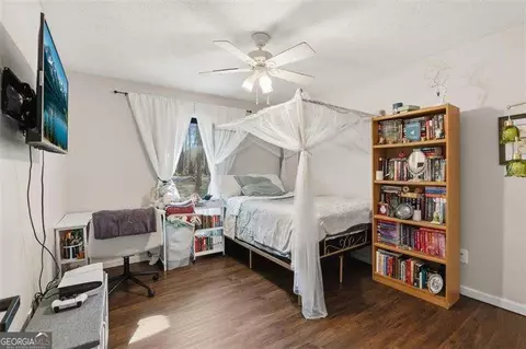 Bedroom - 150 Tall Oak Trl, Covington, GA 30014 photo 5 of 5