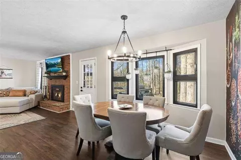 Dining - 150 Tall Oak Trl, Covington, GA 30014 photo 2 of 3