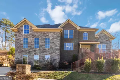 2914 Battlecrest Dr, Decatur, GA 30034