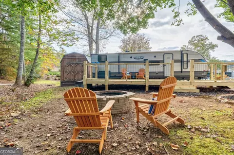 114 Bear Bnd, Blairsville, GA 30512