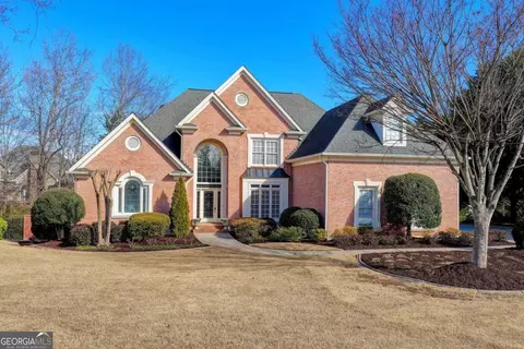 6905 Blackthorn Ln, Suwanee, GA 30024