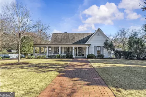 638 S Main St, Madison, GA 30650