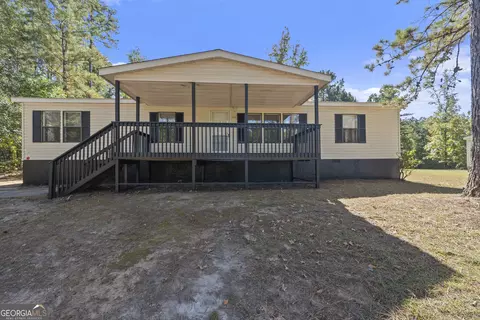 330 Cicada Dr SE, Milledgeville, GA 31061