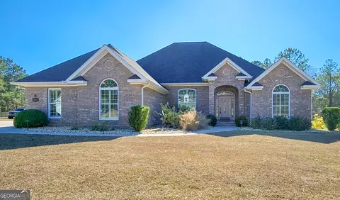 120 Sweetwater Dr, Thomasville, GA 31757