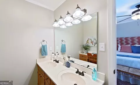 Bath - 290 Long Rd, Bainbridge, GA 39817 photo 3 of 5