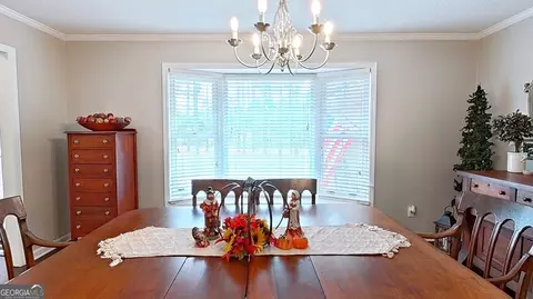 Dining - 290 Long Rd, Bainbridge, GA 39817 photo 2 of 4