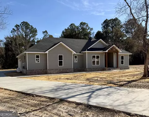 3809 Deer Run Dr, Blackshear, GA 31516