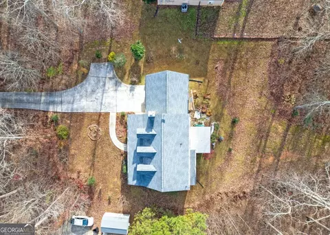 149 Candlestick Dr, Hull, GA 30646 photo 4