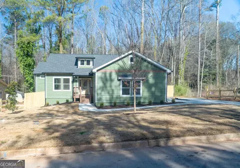 6138 Green Acres Dr SW, Covington, GA 30014