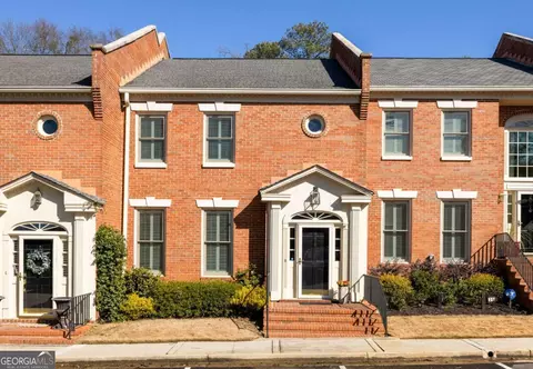 204 Ansley Villa Dr NE, Atlanta, GA 30324