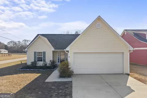 Exterior - 7 Crest View Cir, Carnesville, GA 30521 photo 2 of 4