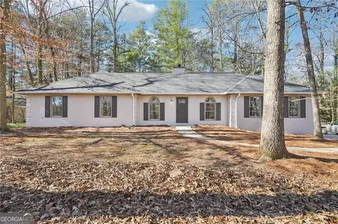1020 Laurel Lake Dr, Ball Ground, GA 30107
