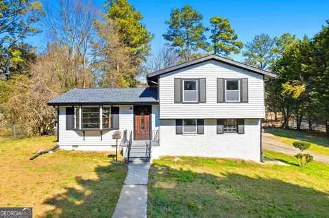 1051 Camellia Dr, Marietta, GA 30062