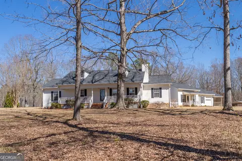 1650 Pierce Dairy Rd, Madison, GA 30650