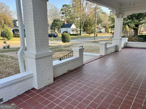 Exterior - 416 Park Ave, Lagrange, GA 30240 photo 6 of 7