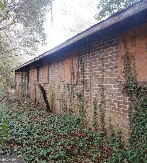 1215 Hawkinsville Ave, Macon, GA 31217