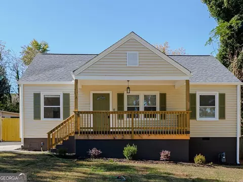 2725 Blount St, East Point, GA 30344
