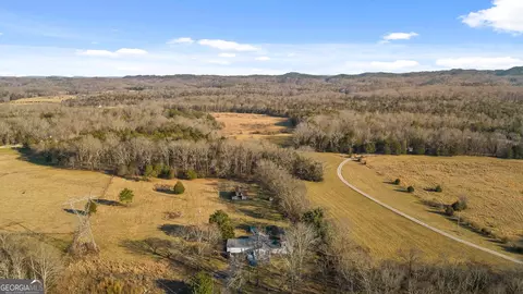 1151 Baker And Hearn Cir, Chickamauga, GA 30707
