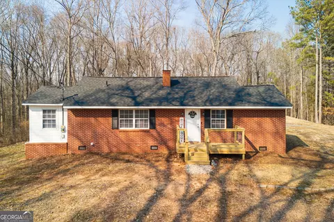 623 Moore Rd, Griffin, GA 30223