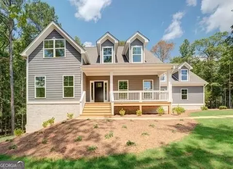 220 Nicklaus Cir, Social Circle, GA 30025