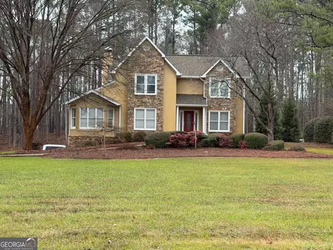 105 Oak Ridge Dr, Sharpsburg, GA 30277