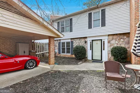 6500 Gaines Ferry Rd #I-4, Flowery Branch, GA 30542