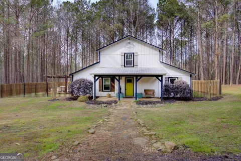 2100 Morgan Ln, Covington, GA 30014