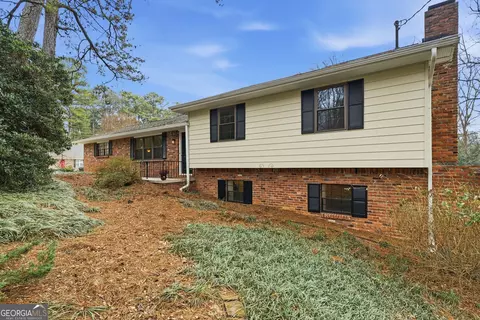 1362 Faraday Pl, Decatur, GA 30033