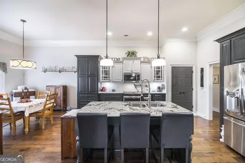 Kitchen - 68 Will Way, Byron, GA 31008 photo 1 of 3
