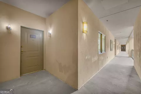 755 E Broad St #803, Athens, GA 30601