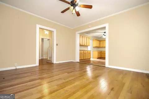 Living - 304 Boulevard, Lagrange, GA 30240 photo 5 of 6