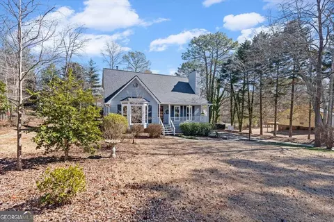 704 Knotts Ct, Woodstock, GA 30188