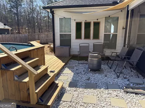 Exterior - 240 Avalee Rd, Brooks, GA 30205 photo 4 of 18
