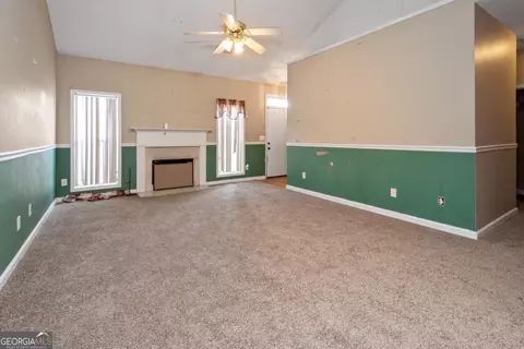 Living - 11203 Knotty Pine Pl, Hampton, GA 30228 photo 2 of 2