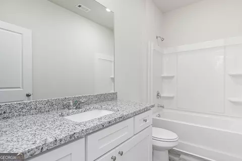 Bath - 216 Rooker Dr, Lagrange, GA 30241 photo 1 of 3