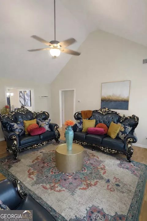 Living - 105 Redwood Dr, Lagrange, GA 30240 photo 1 of 1