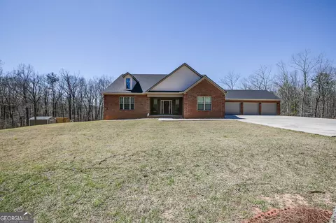 733 Cherry Rd, Franklin, GA 30217