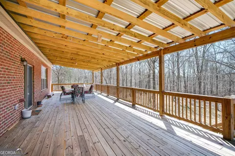 Exterior - 733 Cherry Rd, Franklin, GA 30217 photo 2 of 20