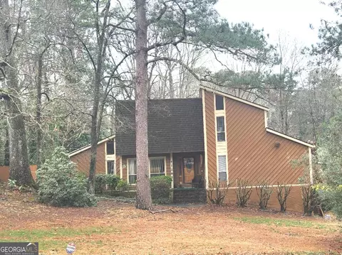 1285 Halter Ln, Lithonia, GA 30058