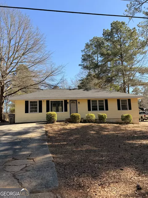 Exterior - 203 Bonaventure Dr, Lagrange, GA 30241 photo 3 of 3